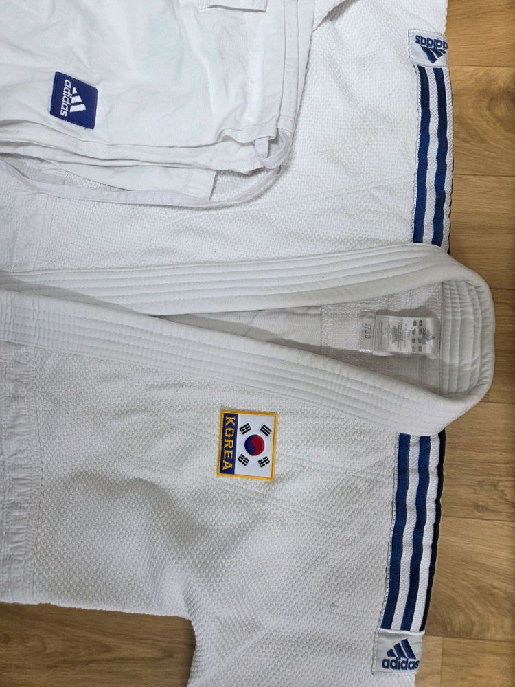 아디다스 선수용 유도복 구형 갑옷도복 165 사이즈 이미지
