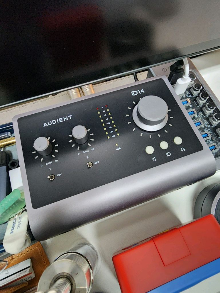 오디언트 ID14 MK2 오디오인터페이스--1