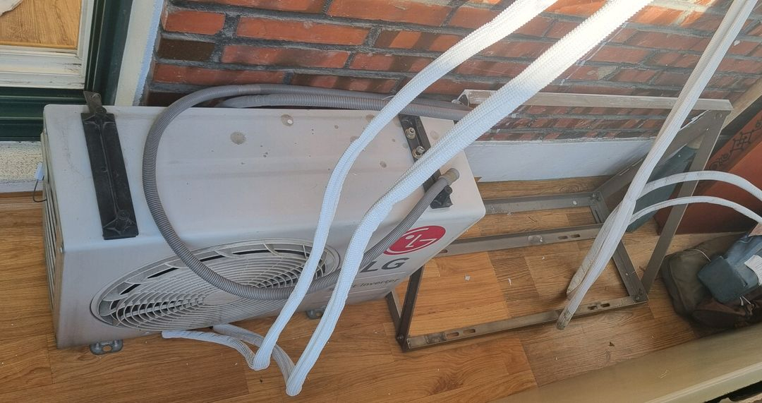 LG 휘센 9평 벽걸이 인버터 에어컨+실외기+리모컨+앵글+배관+실외기 커버 (비흡연 가정) SQ090BS5W--2