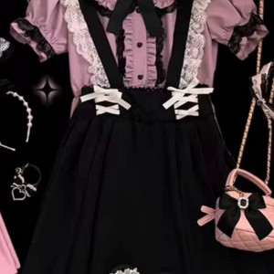 지뢰계 서브컬쳐 멜빵 원피스 이미지