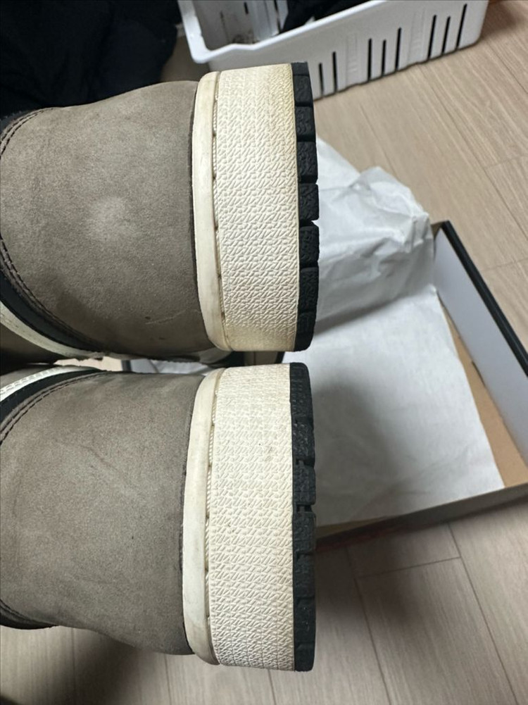 조던 다크모카 하이 팝니다--4