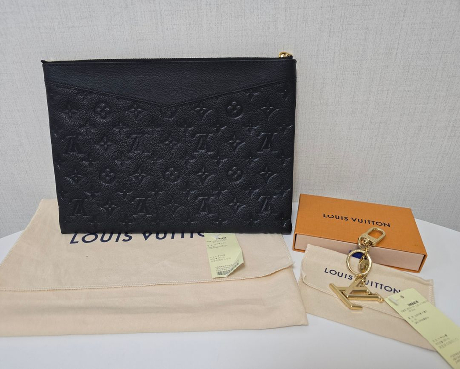 루이비통 앙프렝뜨 클러치&파셋 키링--1