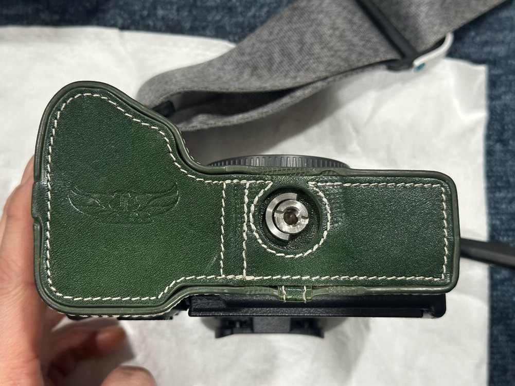 소니 a7m4 S급 풀박스 판매합니다--6