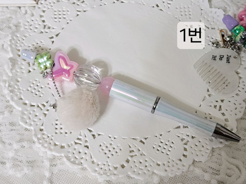 빨강머리앤 짱구 볼펜--1