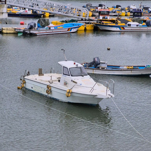 낚시보트 이미지