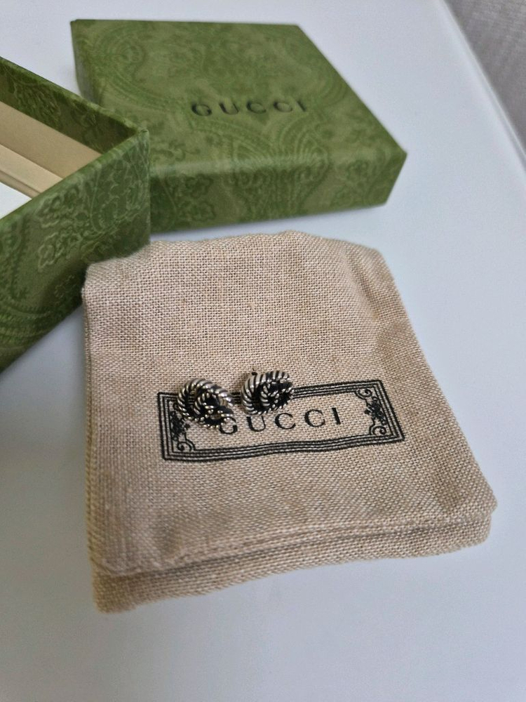 구찌 GG 마몽 스터드 귀걸이 실버--4