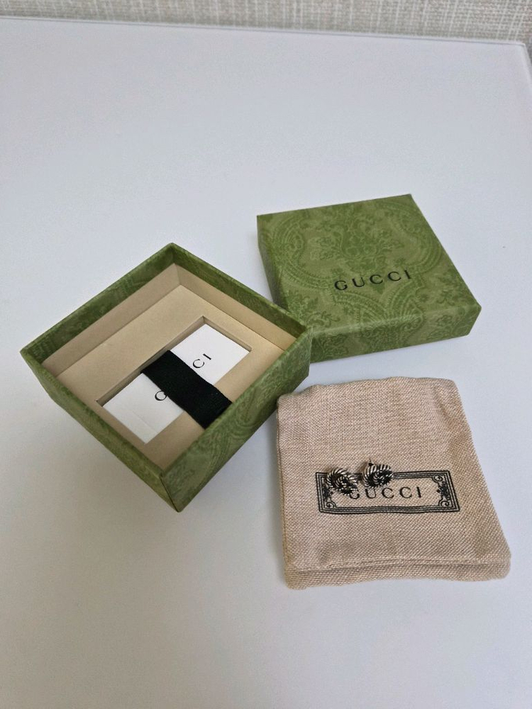 구찌 GG 마몽 스터드 귀걸이 실버--3