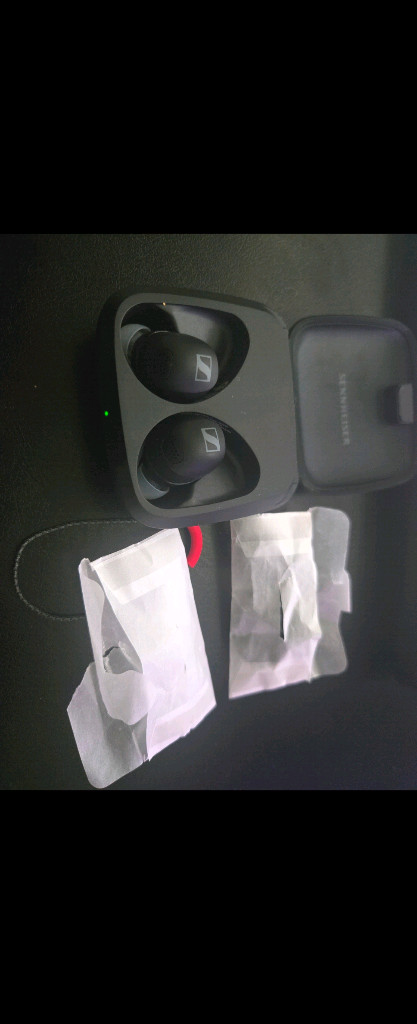 젠하이저 모멘텀 스포츠 블루투스 이어폰--2