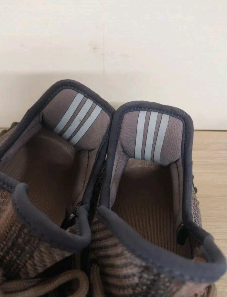 남성 아디다스 이지부스트 350 V2 운동화 (270) 이미지