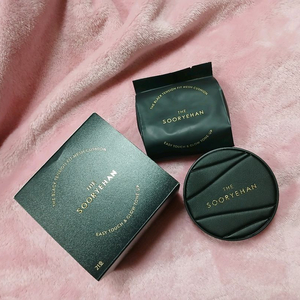 수려한 블랙 쿠션