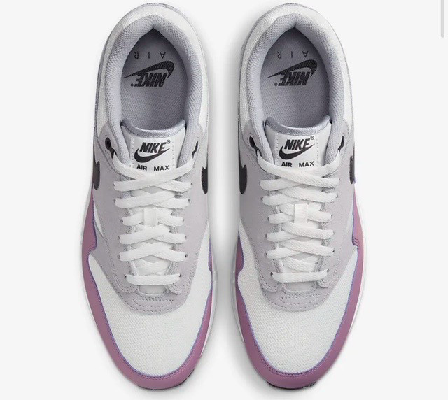 나이키 에어맥스1 에센셜 270사이즈 팝니다--5