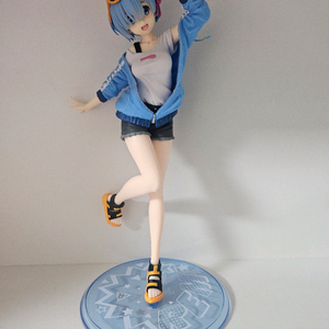 [피규어/중고]미소녀 피규어 렘/리제로피규어/무료배송