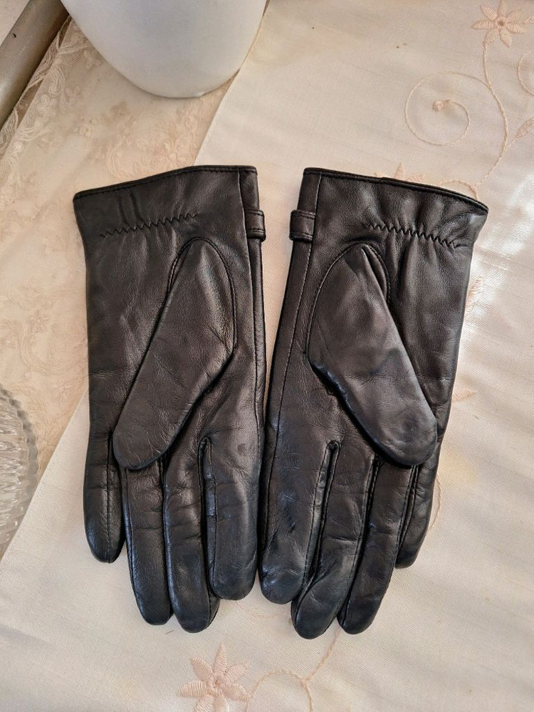 메트로시티 여성 가죽 장갑--1