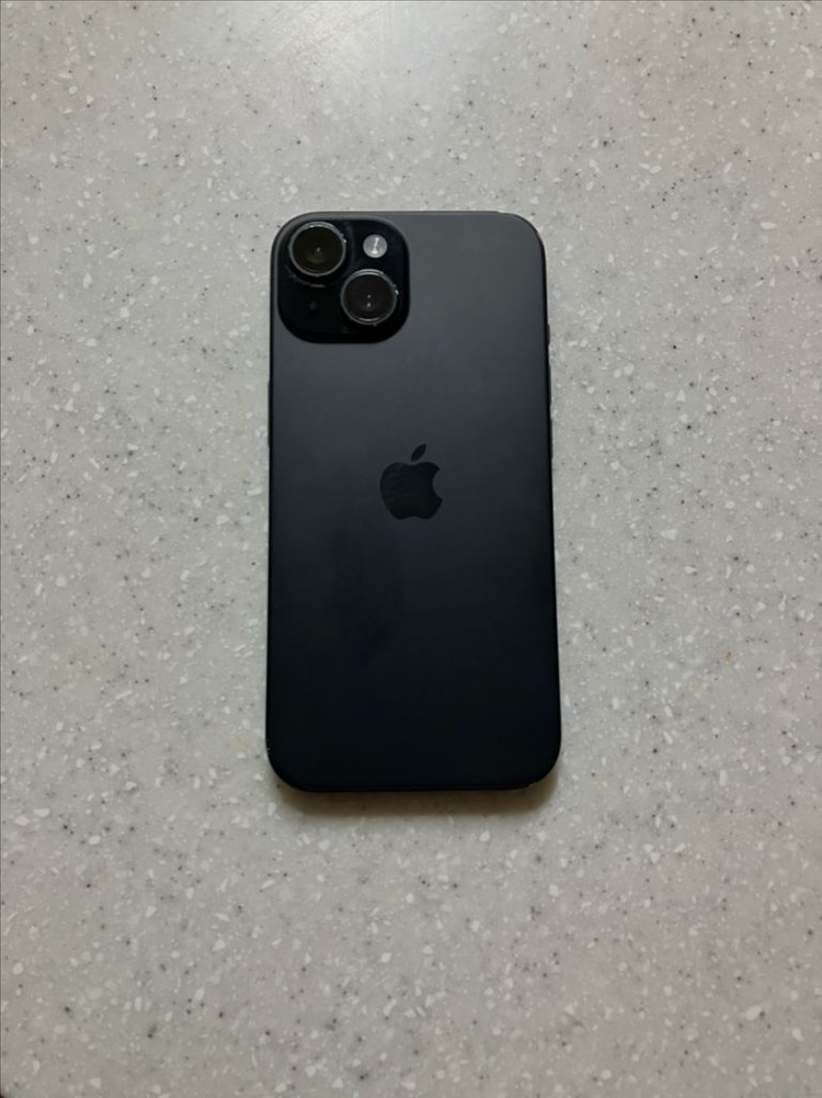 아이폰 15 블랙 128기가--10