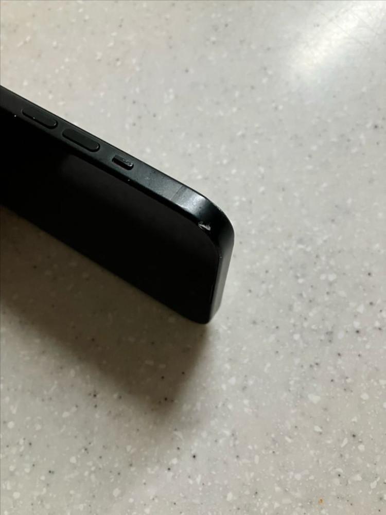 아이폰 15 블랙 128기가--3