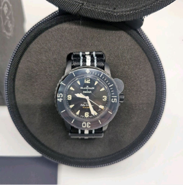 [새제품] 스와치 x 블랑팡 바이오세라믹 오션 오브 스톰--1