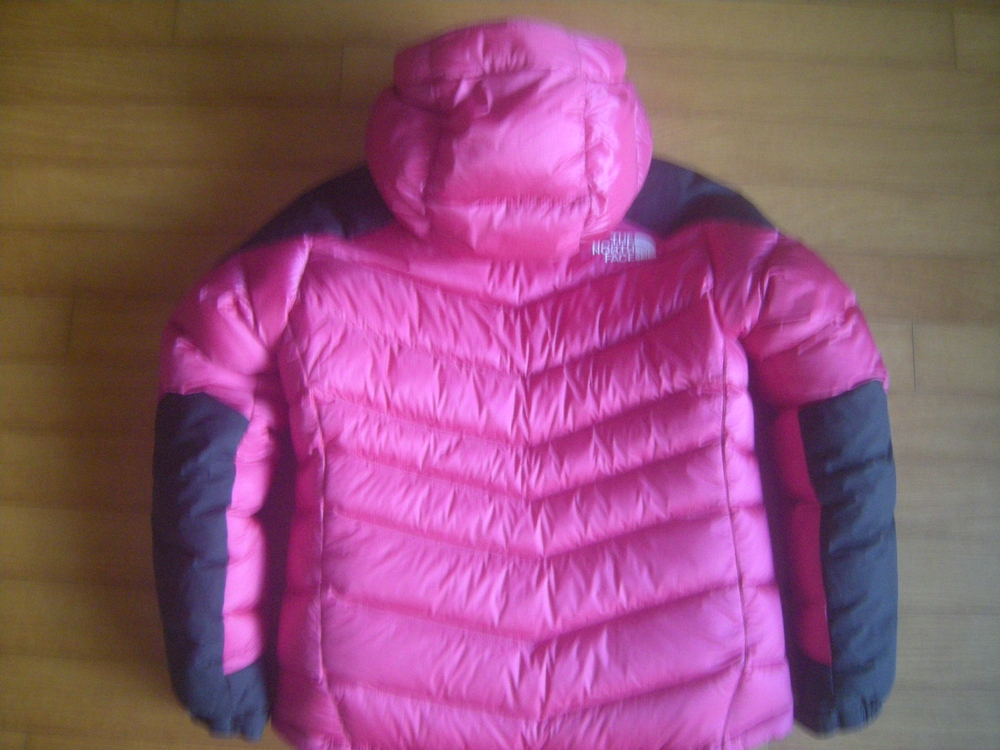 노스페이스 에베레스트패딩 매장판85m진달래핑크 정가69 할인/아디다스 나이키조던acg아노락 러닝캠핑향수요가 아이폰--4