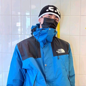 주우재 노스페이스 고어텍스 자켓