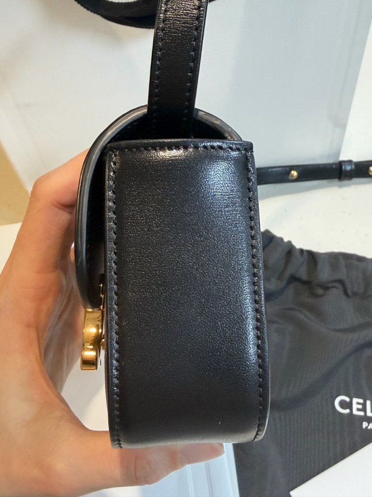 셀린느 트리오페 미니백--5