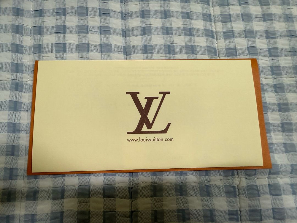 루이비통 포쉐트 토일렛26 클러치백 미사용 판매 합니다--7