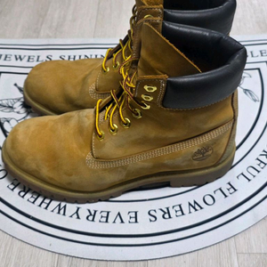 팀버랜드 6인치 누벅 프리미엄부츠(265~270)