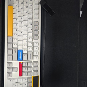 DP 104 풀알루미늄 풀배열 키보드 (화이트+라이축 / 개봉 후 바로판매)