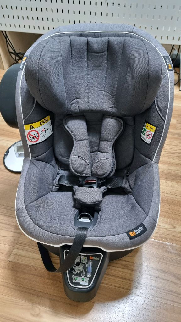 비세이프 이지턴b 카시트--2