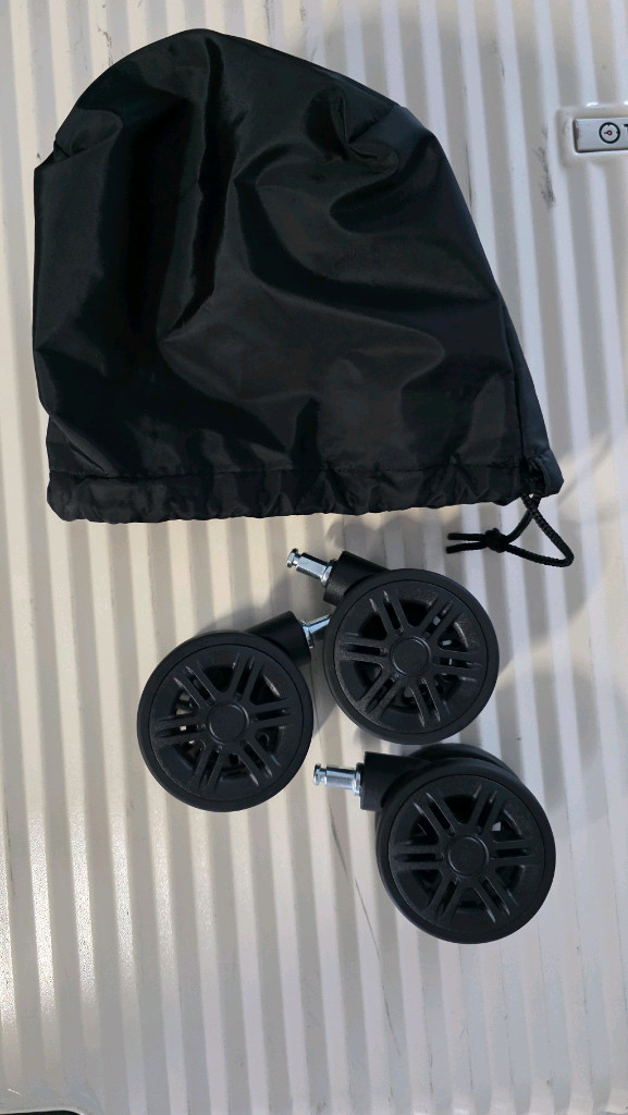 타임리스 캐리어 24인치 메탈릭캐리어 밀크--8