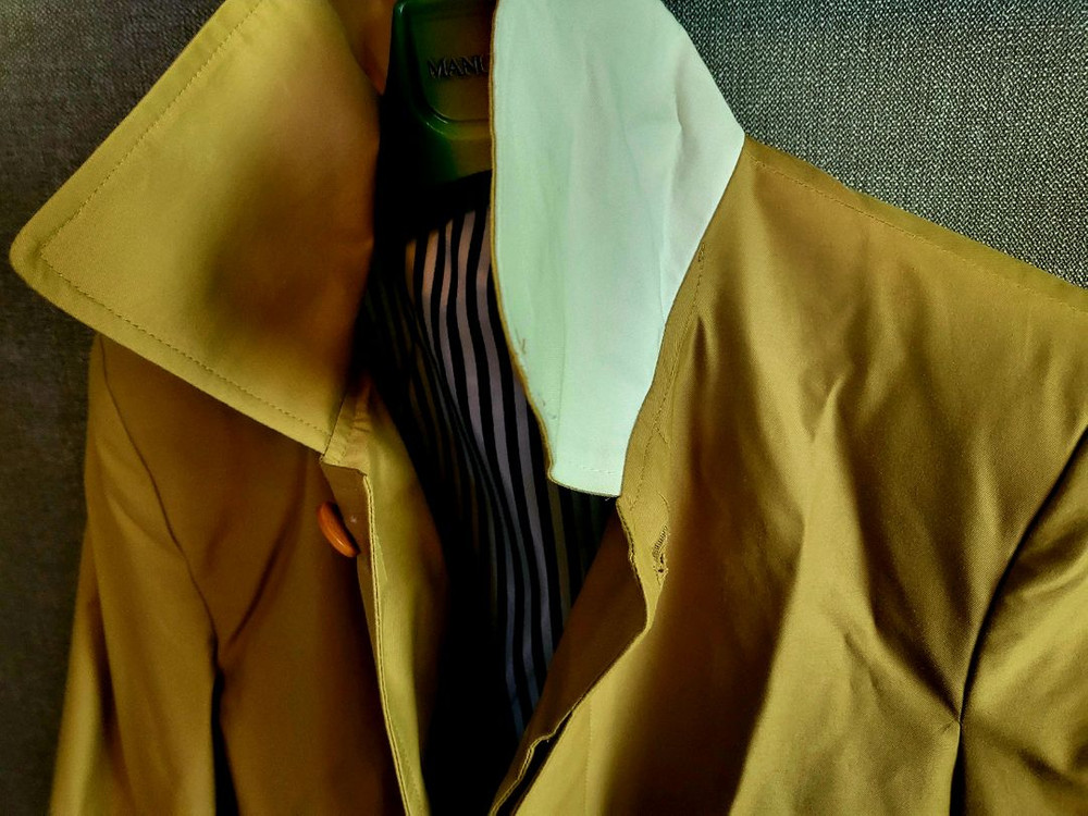 [미사용 새상품] 프랭키뉴욕 베이지 트랜치코트--3