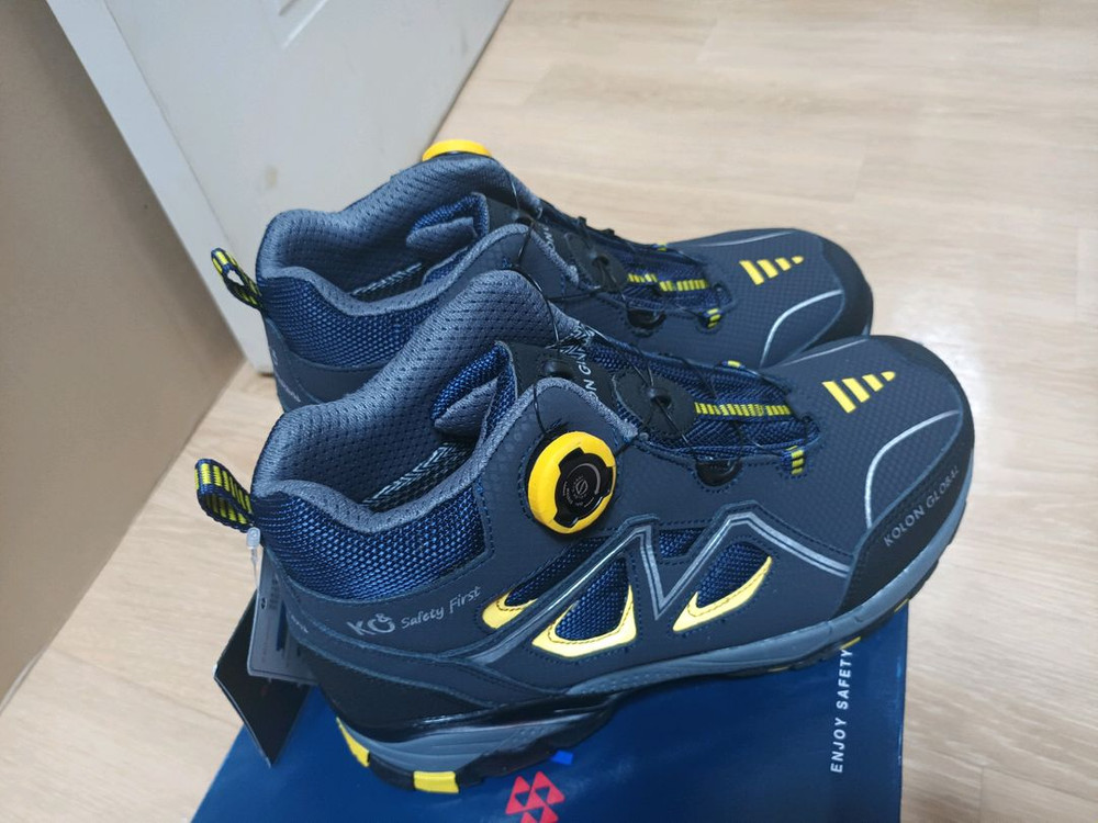kG-60 코오롱 안전화 270 280 방수 새제품--1