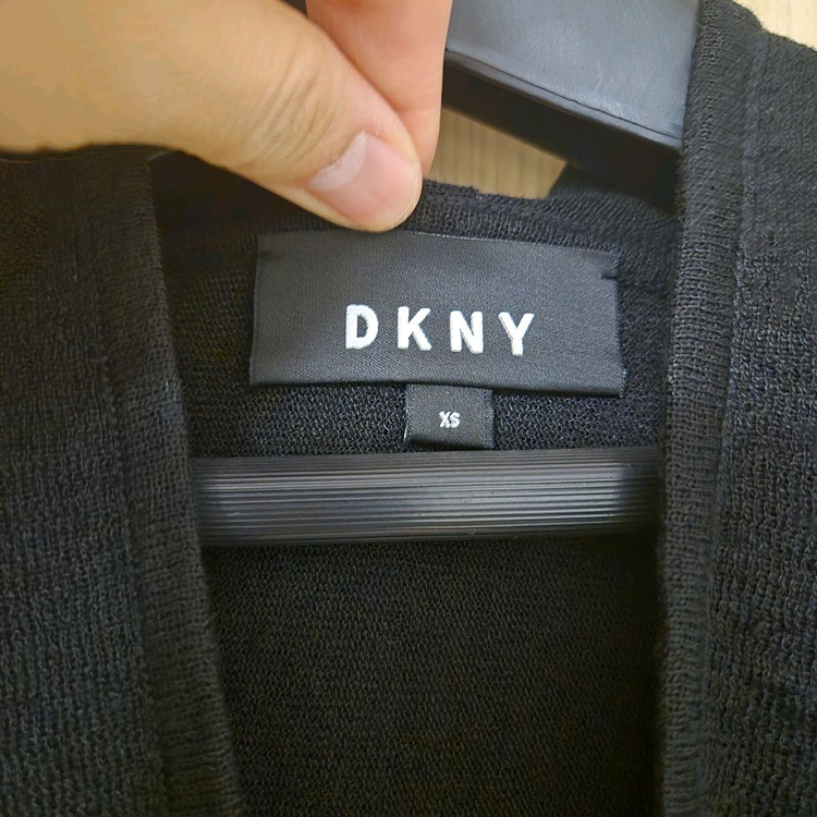 DKNY 블랙 후드 집업 XS 사시즈55-66--1