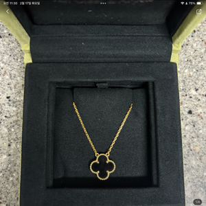 반클리프 알함브라 목걸이 새상품