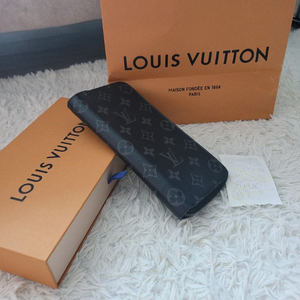 루이비통 장지갑