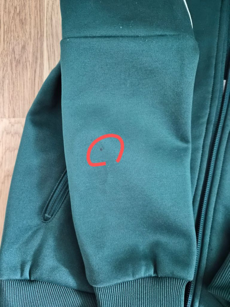 뉴발란스키즈 트레이닝복세트 상하세트 120 (약기모)--1