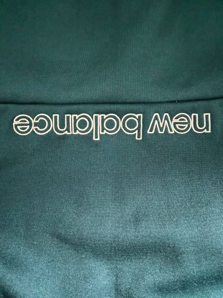 뉴발란스키즈 트레이닝복세트 상하세트 120 (약기모)--4