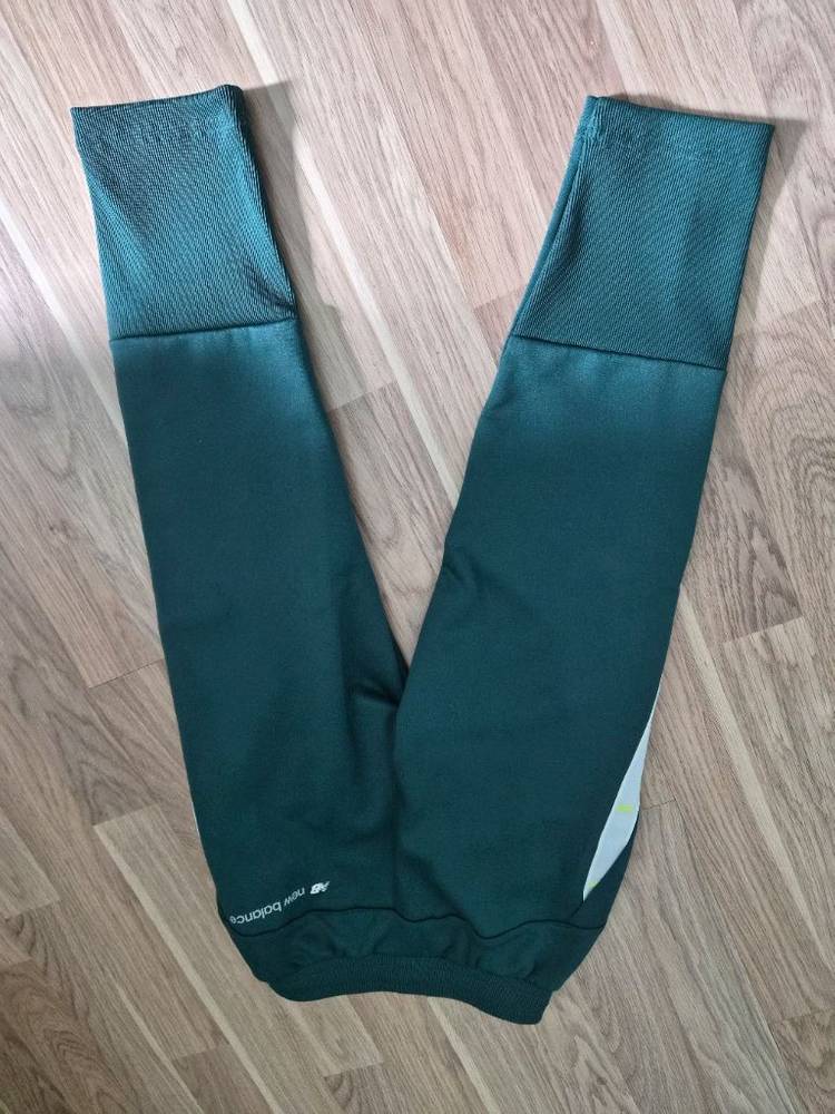 뉴발란스키즈 트레이닝복세트 상하세트 120 (약기모)--6