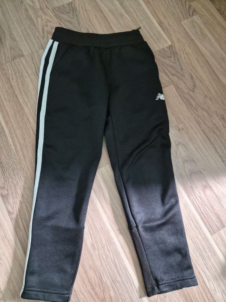 뉴발란스키즈 트레이닝복세트 상하세트 블랙 120--1