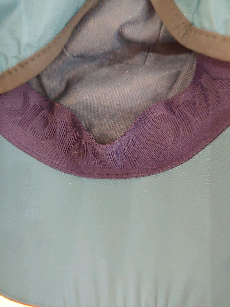 블랙야크 고어텍스 모자 이미지