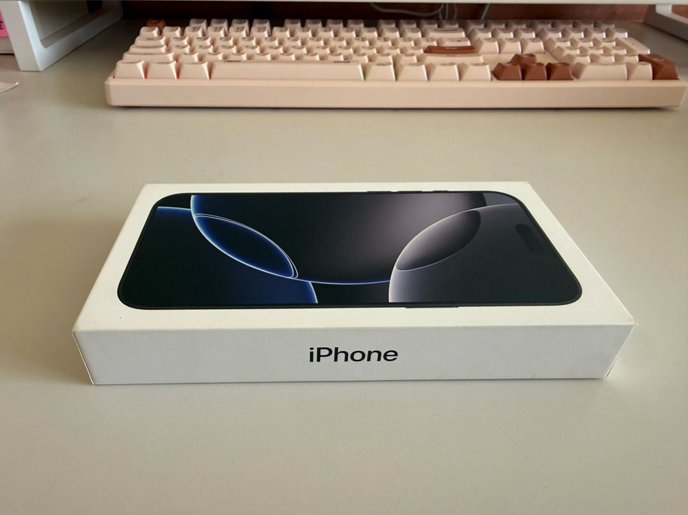 아이폰 16 Pro Max 블랙티타늄 풀박스 (256G) 아이폰16프로맥스 풀박스--8