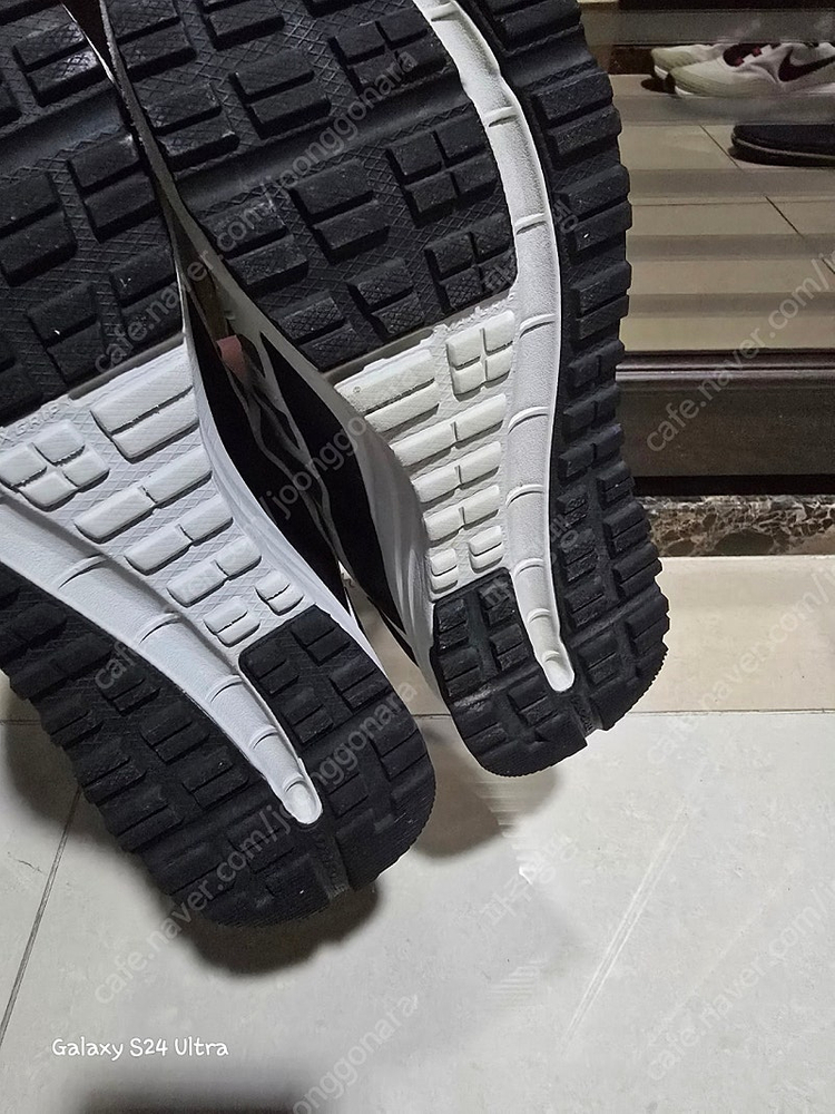 프로스펙스 보아다이얼 260mm 1켤레 3만9천원 착불 상품 구매시 4만원 이상 상품 드립니다. 닥스키즈 헤지스키즈--4