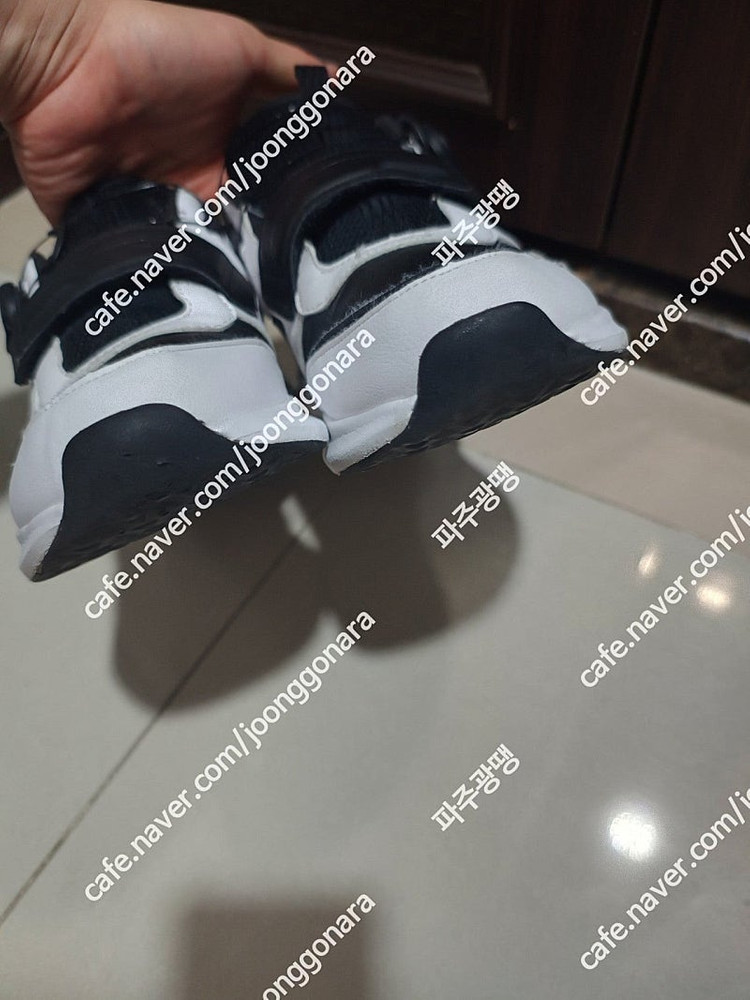 프로스펙스250mm 2켤레 6만5천원 착불 상품 구매시 4만원 이상 상품 드립니다. 닥스키즈 헤지스키스--1