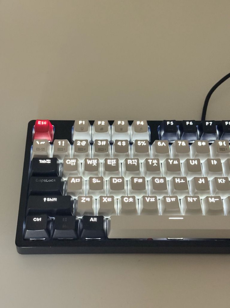 [저소음]앱코해커 K611텐키리스 게이밍 키보드 리니어축 이미지