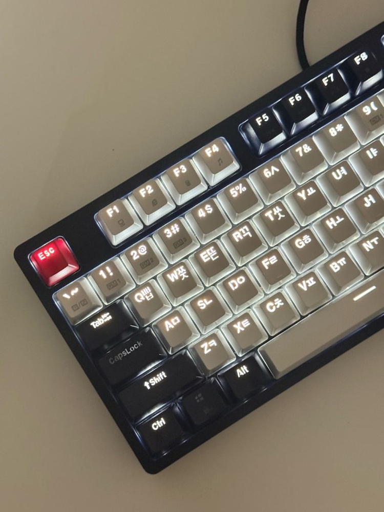 [저소음]앱코해커 K611텐키리스 게이밍 키보드 리니어축 이미지