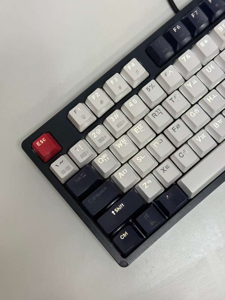 [저소음]앱코해커 K611텐키리스 게이밍 키보드 리니어축 이미지