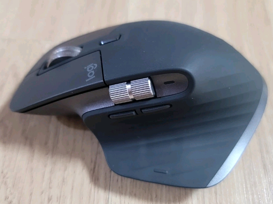 로지텍 MX Master 3S 무선 마우스 이미지