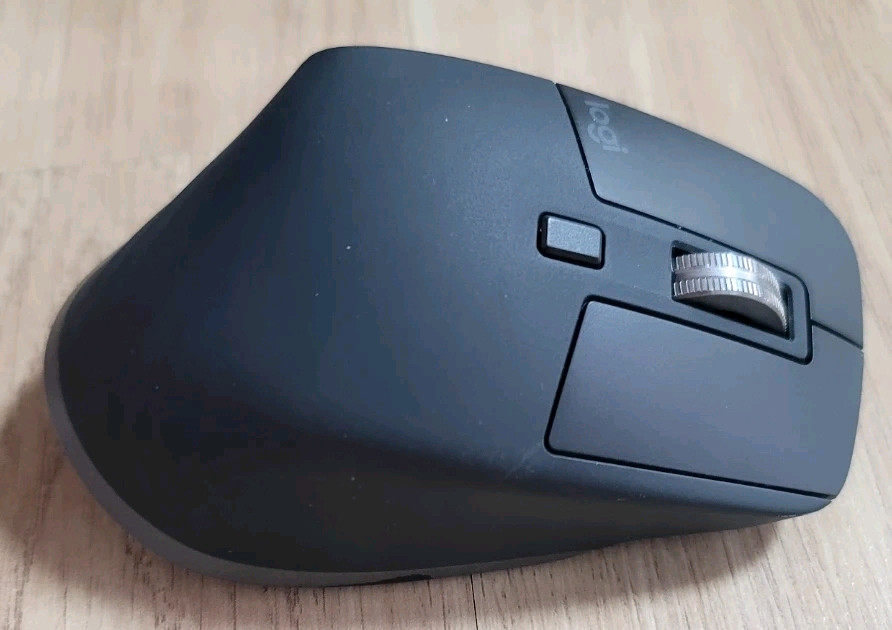 로지텍 MX Master 3S 무선 마우스 이미지