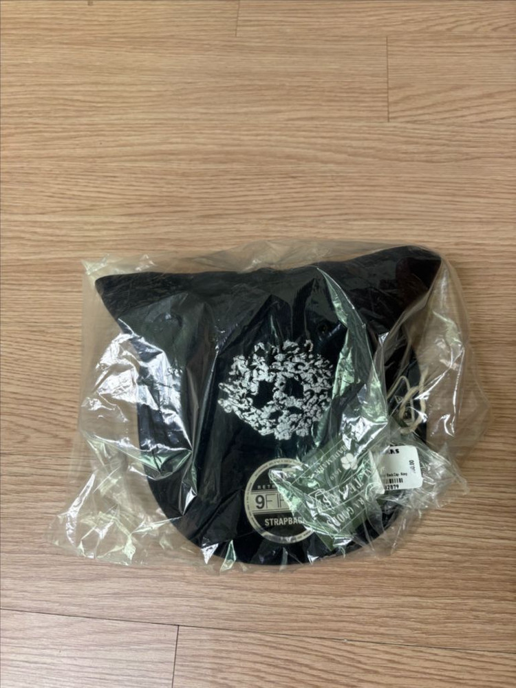 데님 티어스 피스 리스 스냅 백 캡 네이비--2