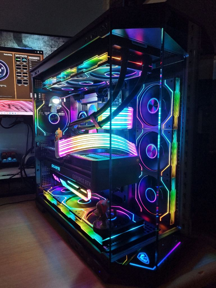 초고사양 게이밍 컴퓨터 라이젠 9800X3D RTX 4080 팝니다.--1