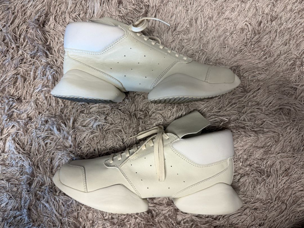 [정품] 릭오웬 아디다스 콜라보 비셔스러너 밀크 판매 이미지