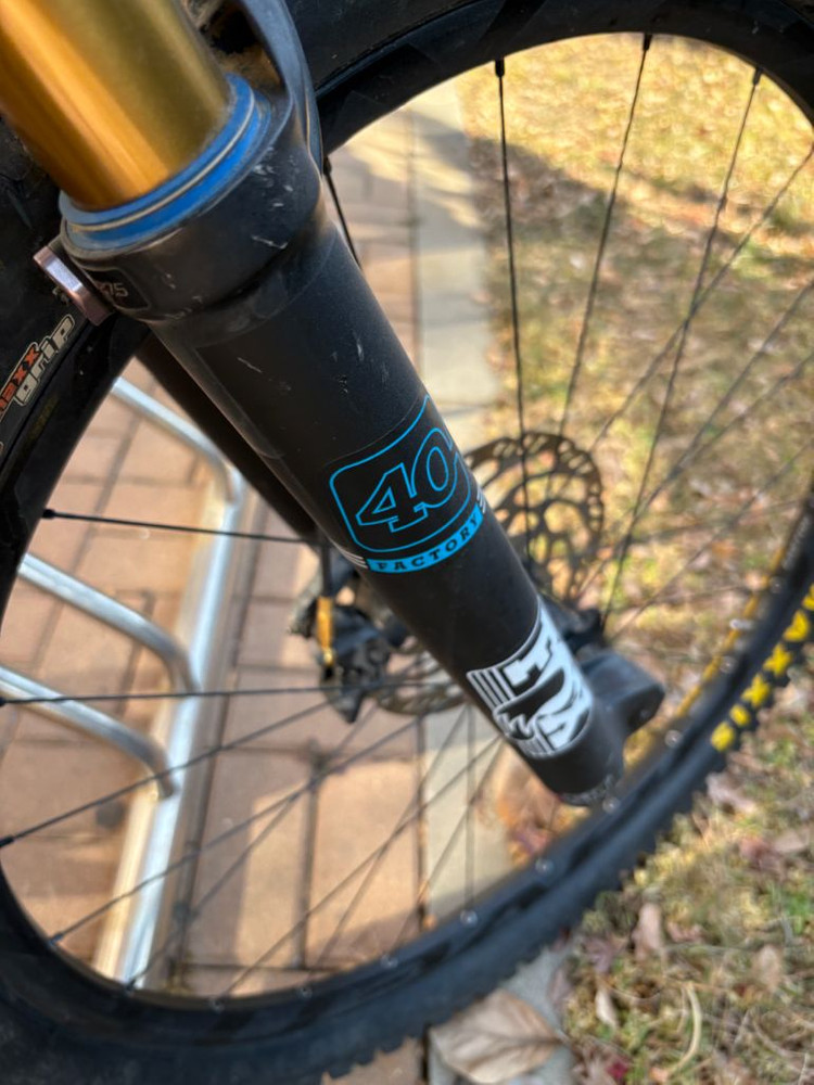 트렉 세션 TEAM ISSUE 다운힐 MTB--5